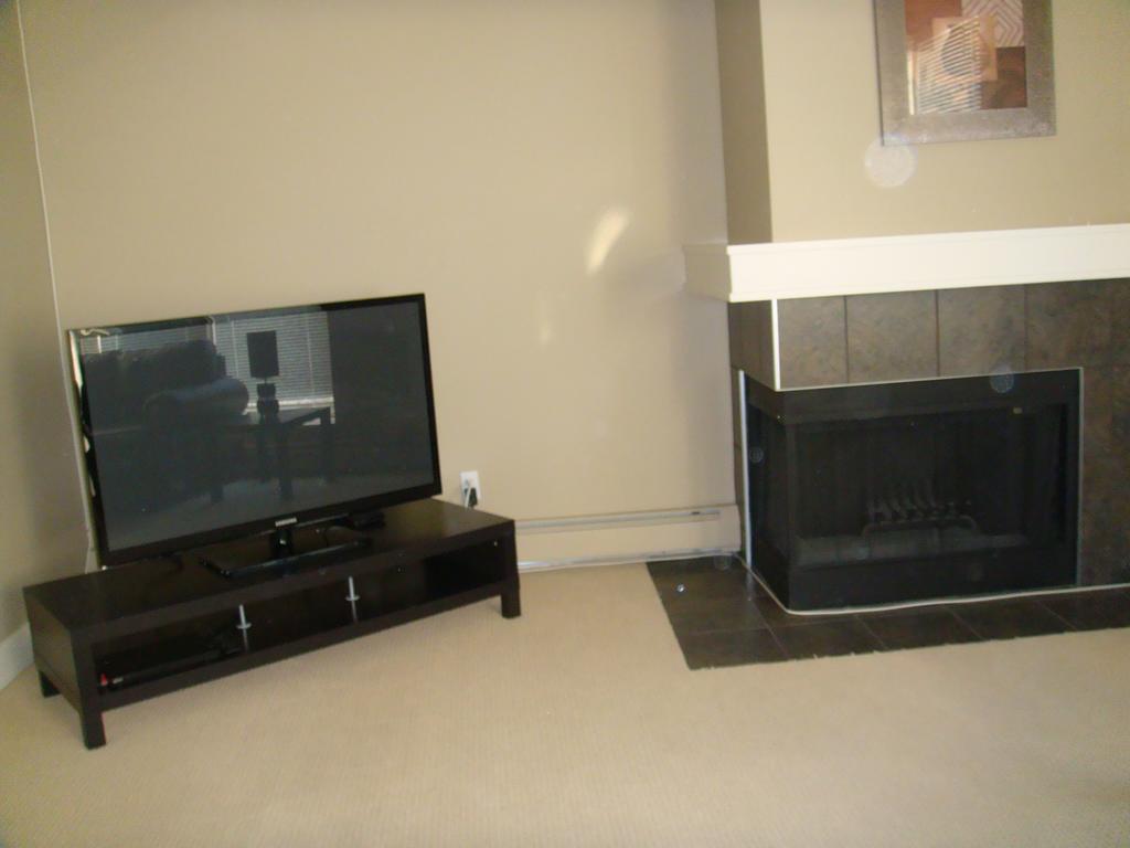 Olympic Suites YYC Buitenkant foto